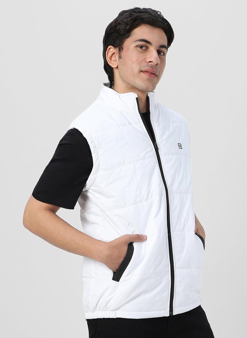 Urbano Fashion Men's White Sleeveless Zippered Puffer Jacket - Image 3